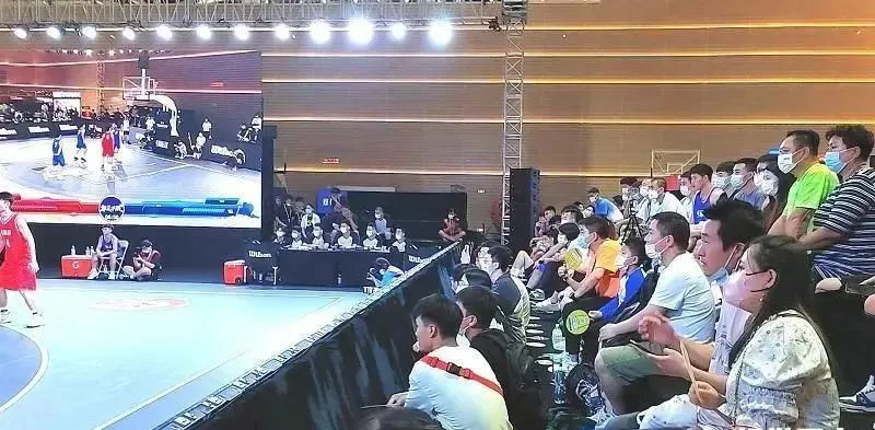 如何通过模拟比赛环境提高篮板实战能力?_1